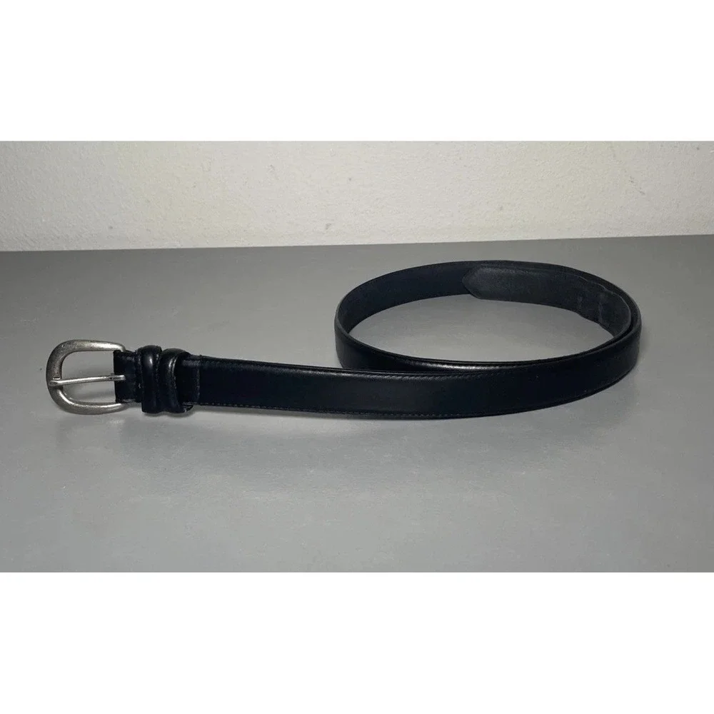 Austin clothing company Black‎ Leather Belt. Size 40 Belt